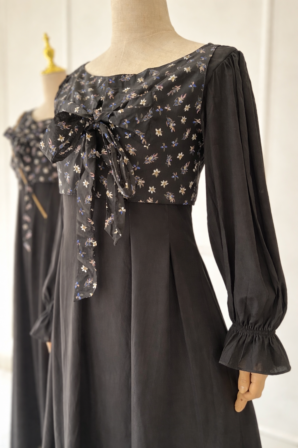 Vesper Corvest Style Long Dress Set