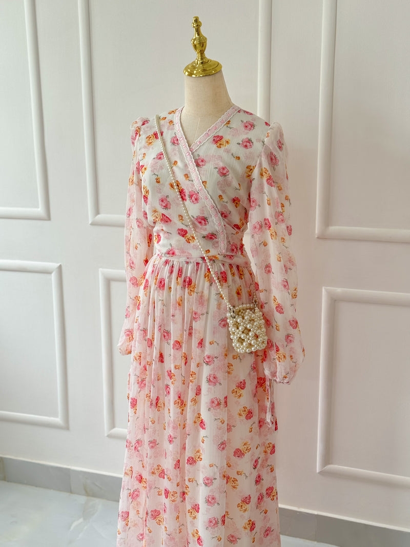 Laura blouse and long skirt set