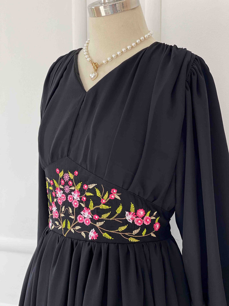 Lana Chiffon Long Dress with Waist Embroidery