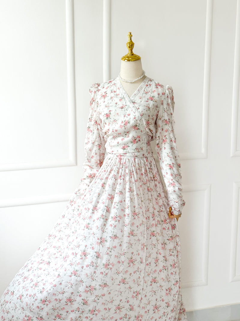 Lisa Blouse & Long Skirt Set