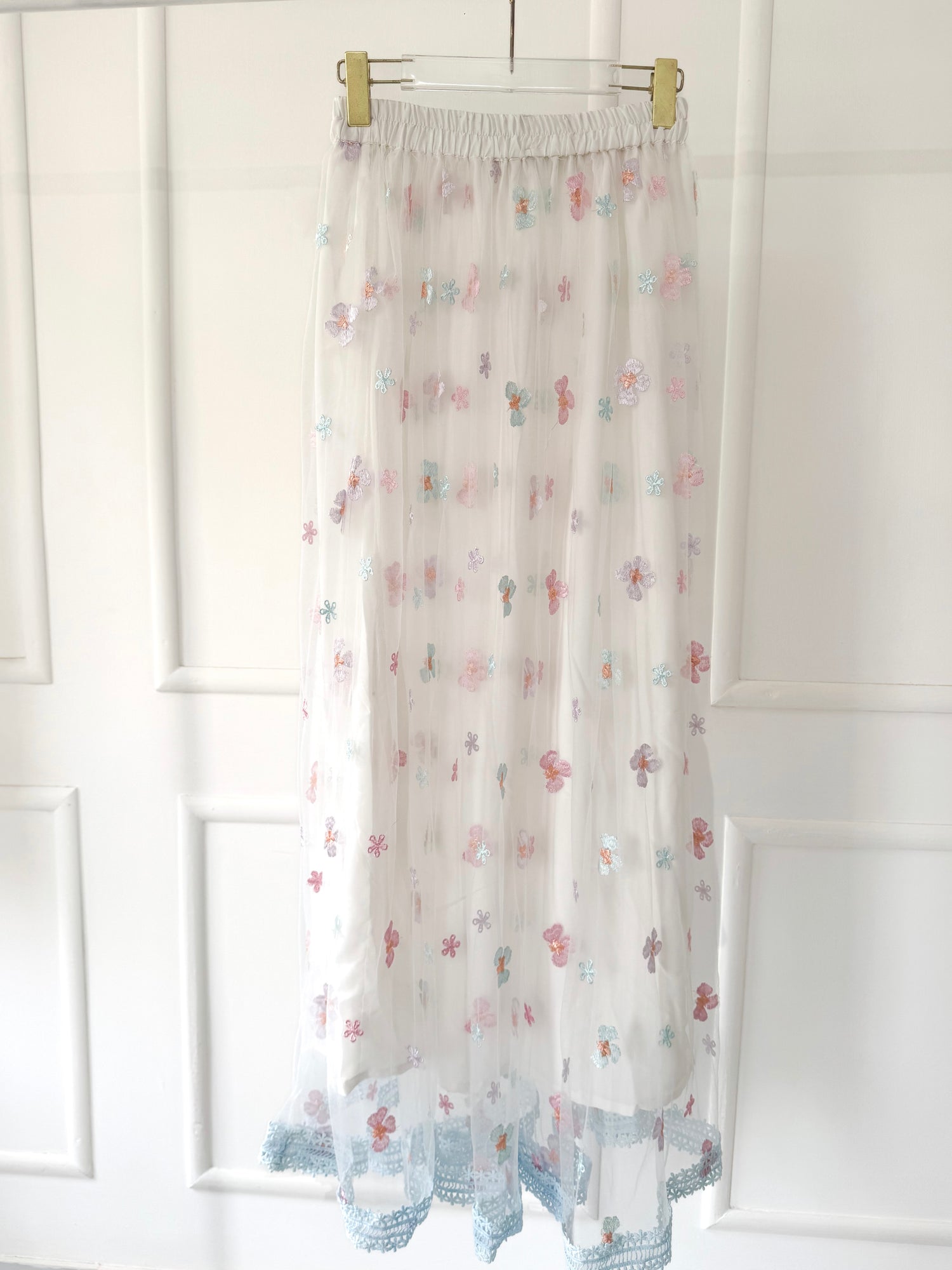 Elysia Net Embroidered Floral Skirt