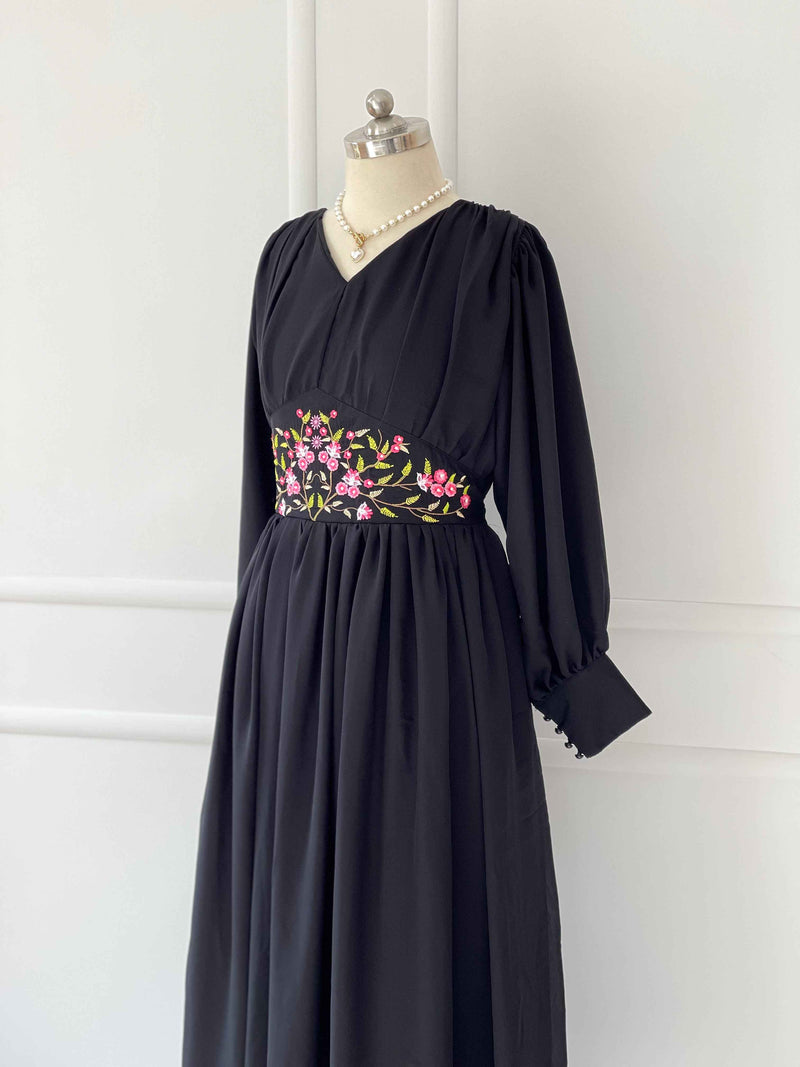 Lana Chiffon Long Dress with Waist Embroidery