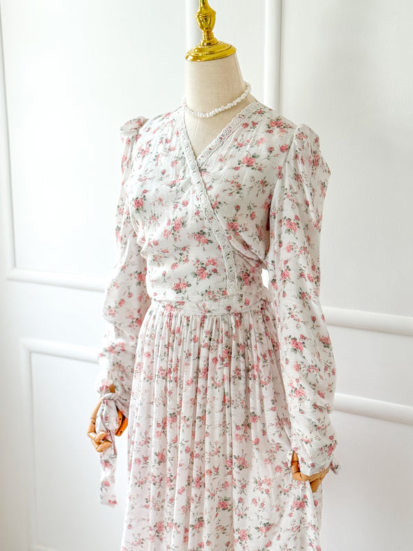 Lisa Blouse & Long Skirt Set