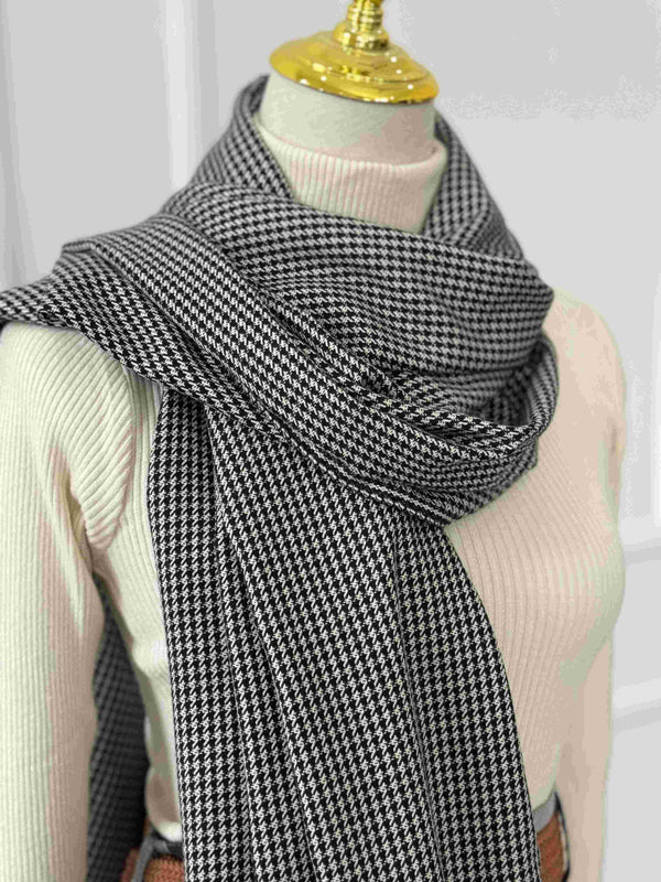 Snuggle Glen Check Winter Scarf