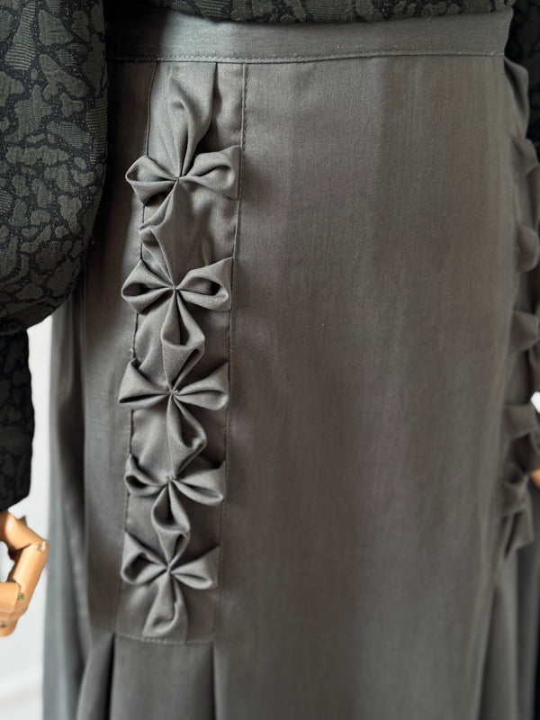 Moss Bow-Panel Skirt