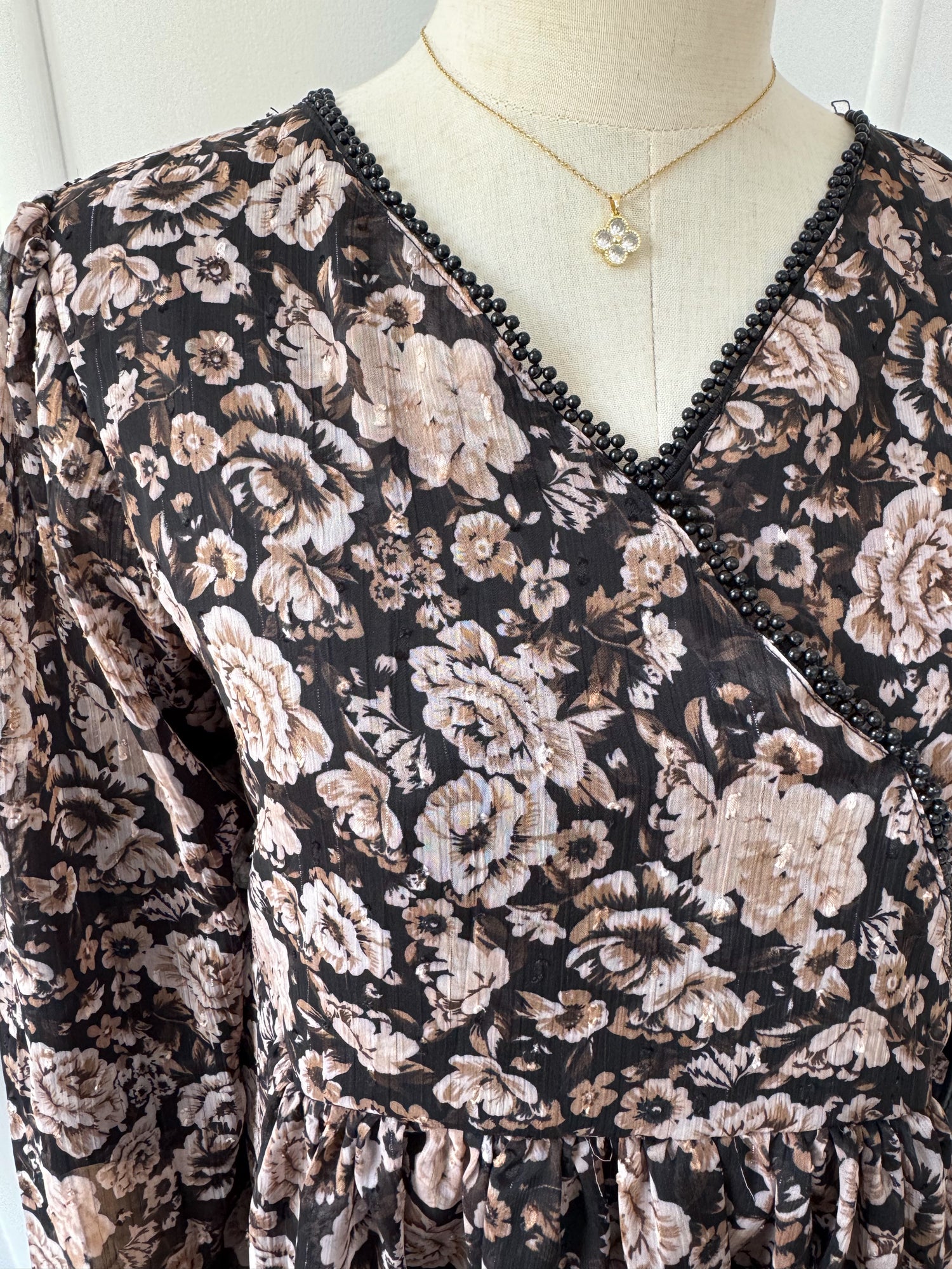 Nyra Frilled Floral Top